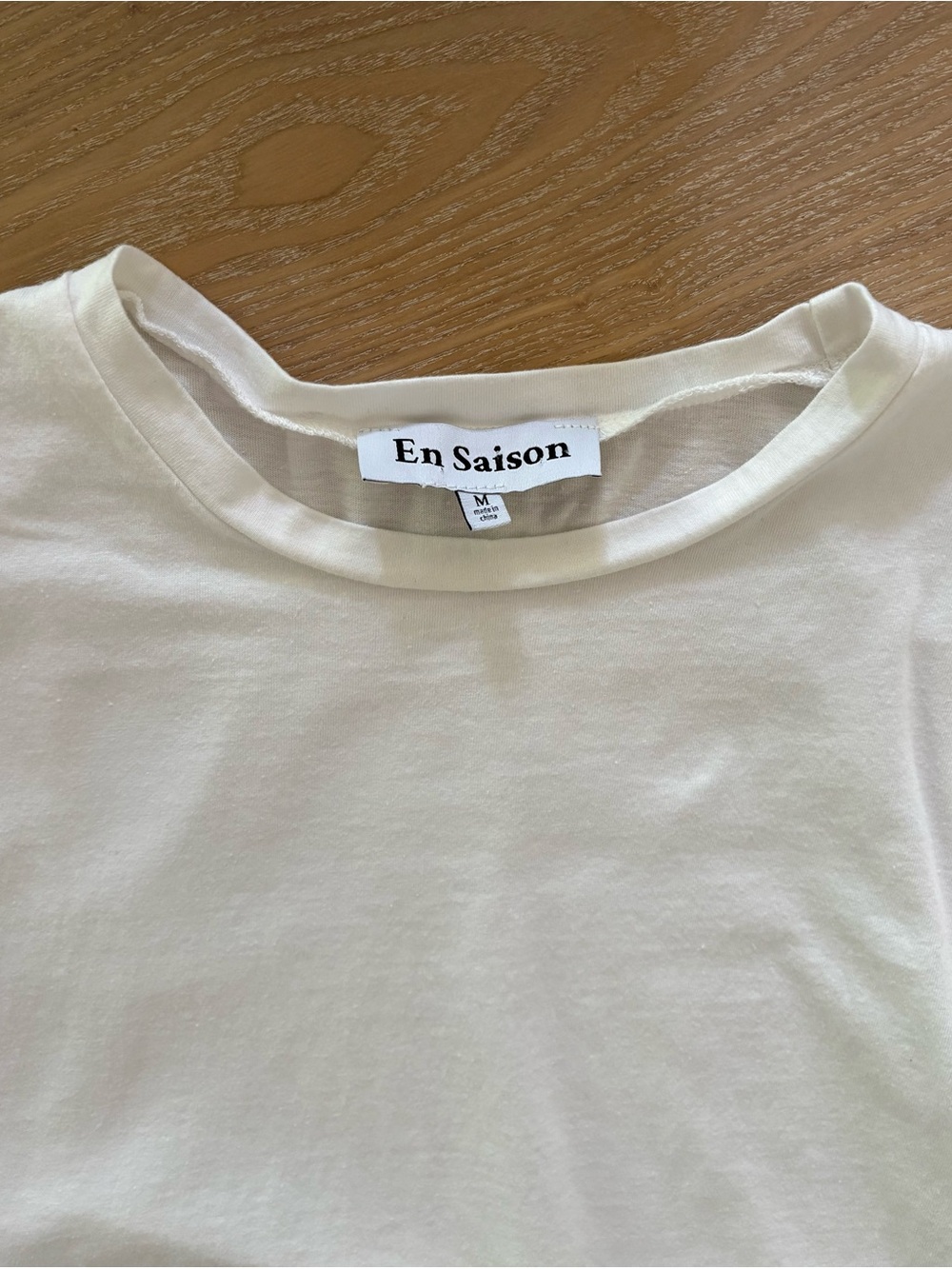 En Saison White Ruffled Puff Sleeve Tee - Medium - Picture 3 of 4